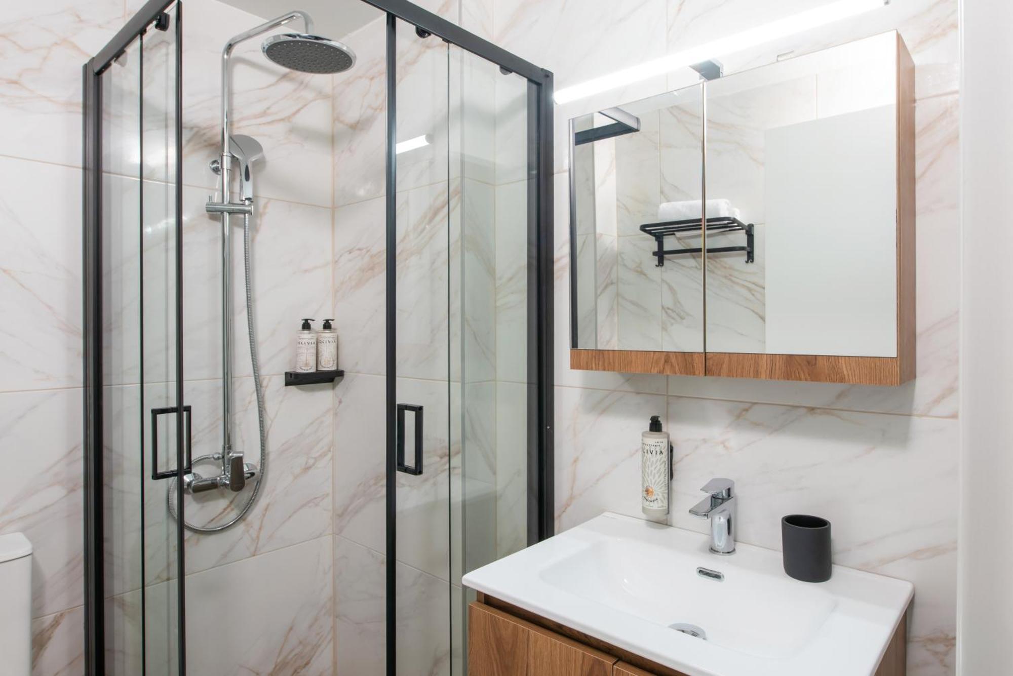 Apartment Enea *